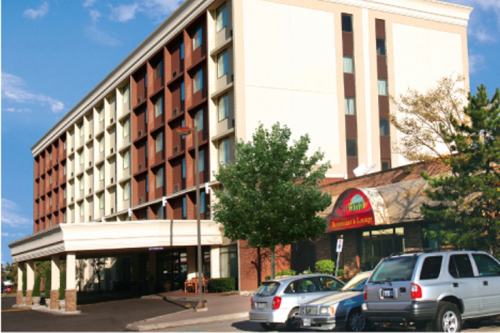 Best Western Plus Toronto Airport Hotel 001